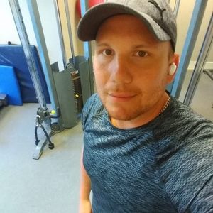 Meet your Posher, Derek